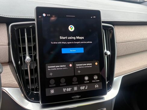 New 2026 Volvo XC90 B6 Ultra w/ Protection Package Premier image 13