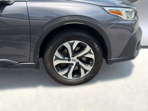 Used 2021 Subaru Outback Touring XT AWD/4WD image 12