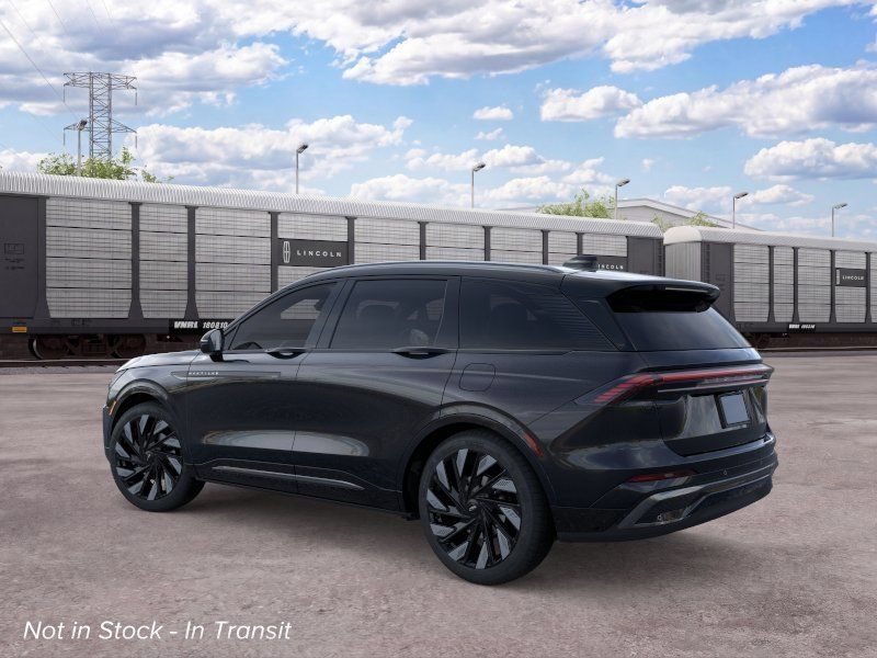 New 2026 Lincoln Nautilus Reserve w/ Jet Appearance Package AWD/4WD image 4