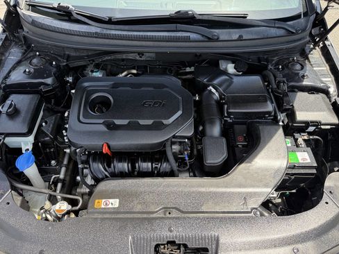 Used 2016 Hyundai Sonata Sport w/ Option Group 03 FWD image 27