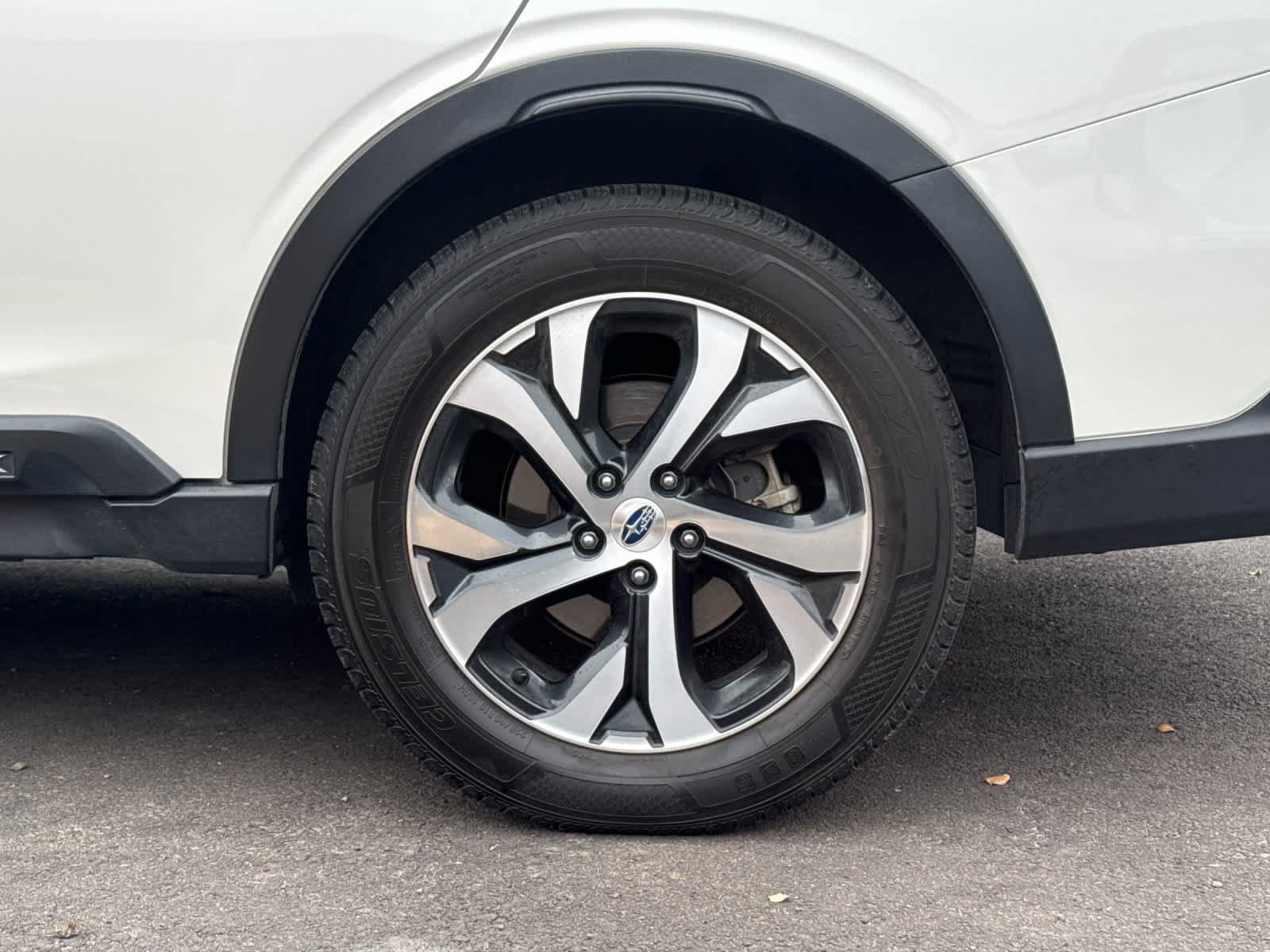 Used 2022 Subaru Outback Limited AWD/4WD image 11