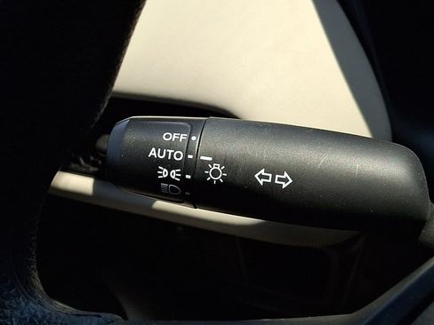 Certified 2024 Honda HR-V LX image 26