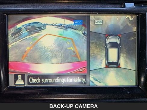 Used 2015 Nissan Juke SV w/ Technology Package image 24