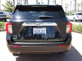 Used 2022 Ford Explorer XLT image 3
