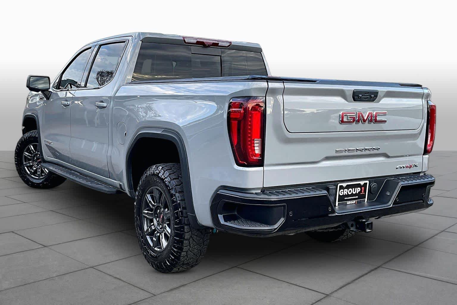 Used 2024 GMC Sierra 1500 AT4X AWD/4WD image 13
