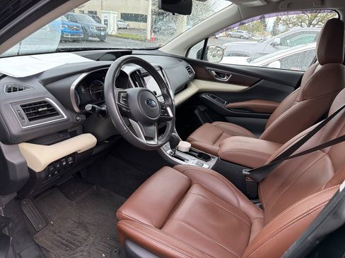 Used 2022 Subaru Ascent Touring w/ Popular Package #2A image 8