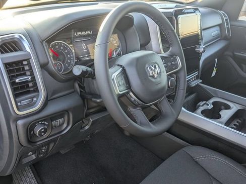 New 2025 RAM 1500 Big Horn AWD/4WD image 10