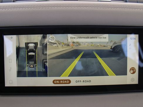 Used 2021 Land Rover Defender 110 SE image 35