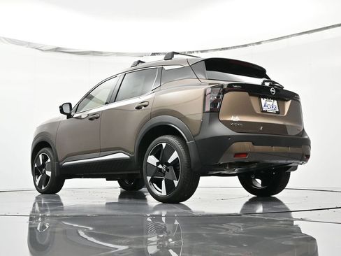 New 2026 Nissan Kicks SR FWD image 41