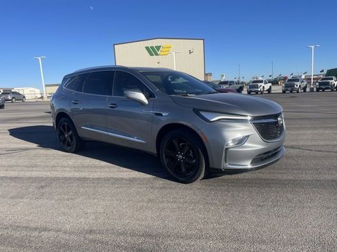 Used 2024 Buick Enclave Essence w/ Experience Buick Package image 3