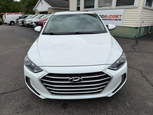 Used 2017 Hyundai Elantra Value Edition FWD image 4