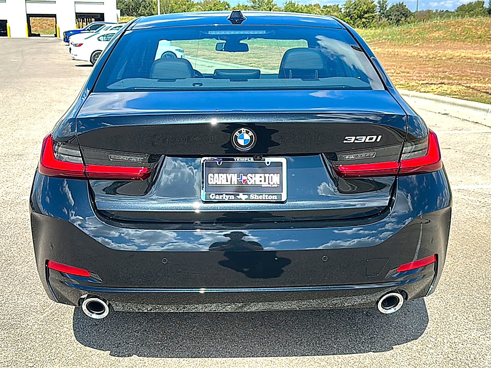 New 2026 BMW 330i Sedan w/ Premium Package RWD image 7