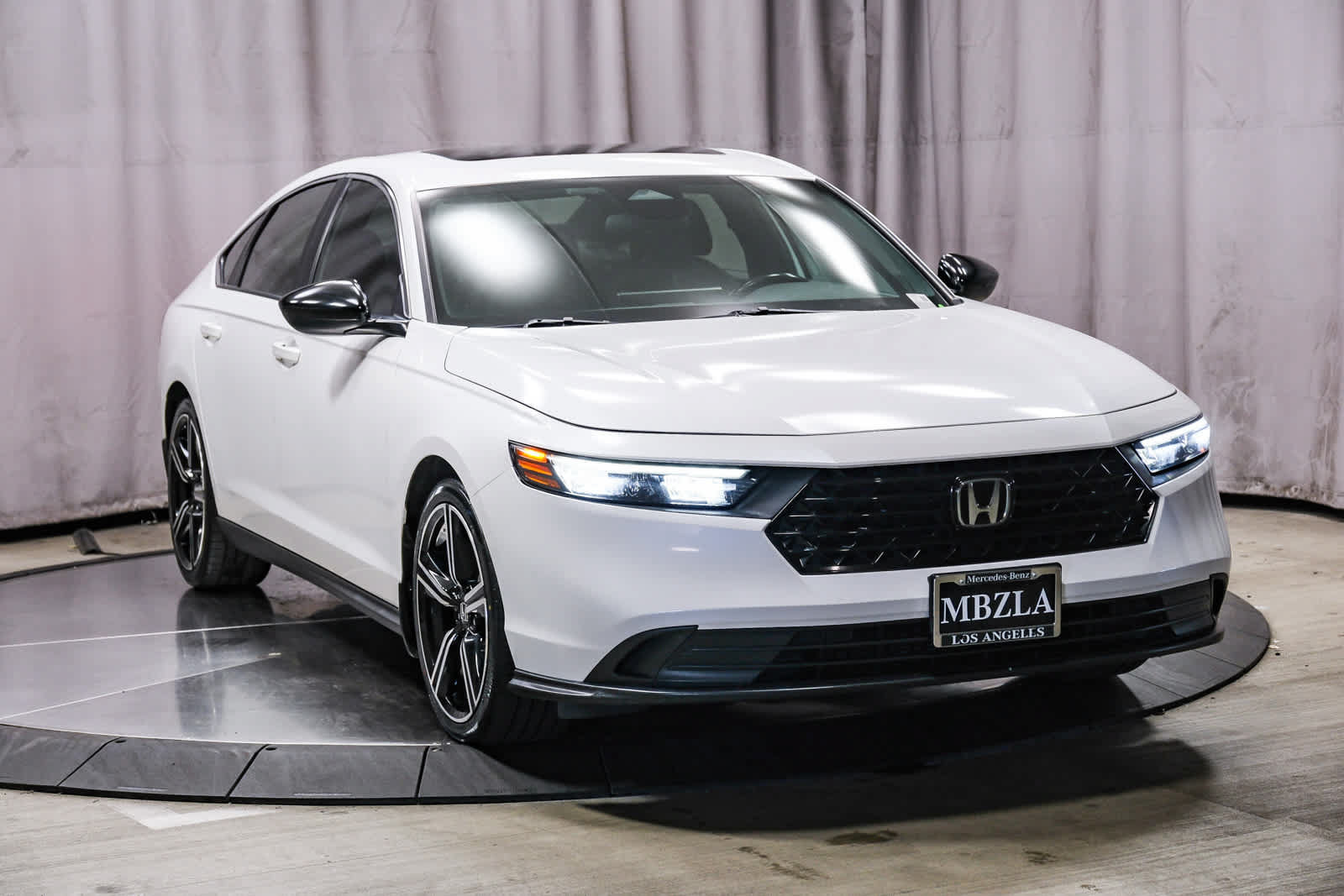 Used 2023 Honda Accord Sport image 5