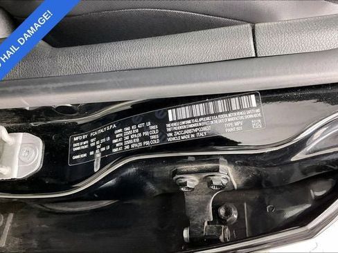 Used 2017 Jeep Renegade Altitude FWD image 32