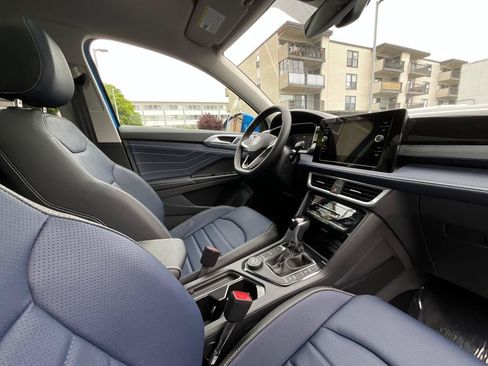 New 2026 Volkswagen Taos SEL AWD/4WD image 19