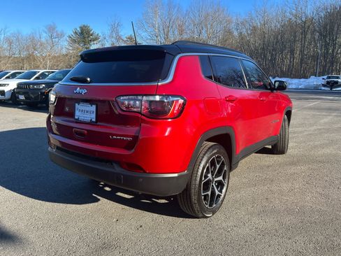 Used 2026 Jeep Compass Limited image 5