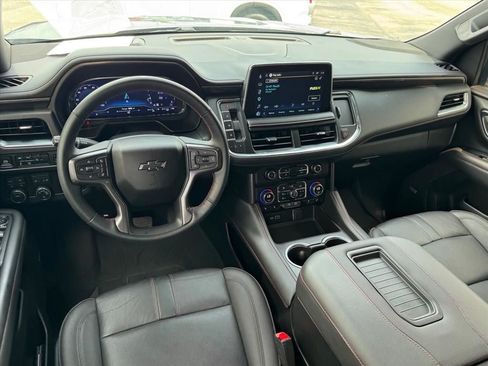 Used 2024 Chevrolet Tahoe RST w/ Luxury Package AWD/4WD image 19