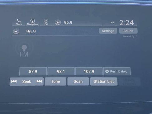 Used 2022 Honda Pilot Elite image 16