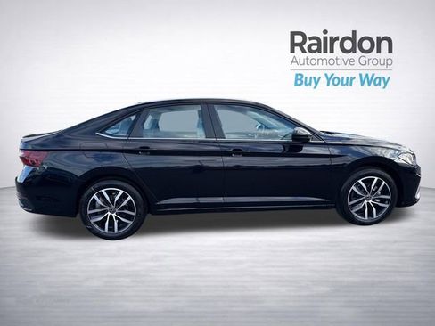 New 2026 Volkswagen Jetta SE FWD image 8
