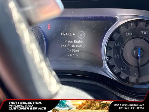 Used 2018 Chrysler 300 S w/ 300S Premium Group RWD image 8