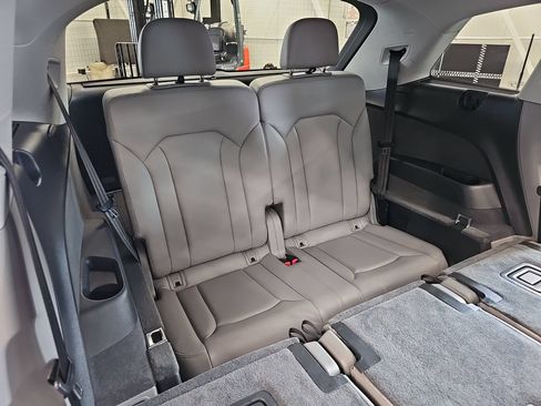 Used 2019 Audi Q7 3.0T Premium Plus AWD/4WD image 28
