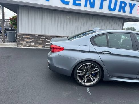Used 2020 BMW M550i xDrive w/ Executive Package AWD/4WD image 12