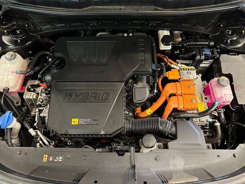 Used 2023 Kia Niro EX Touring image 23