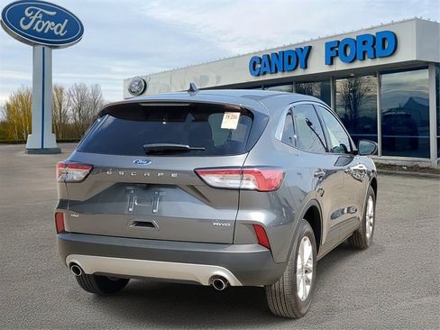 Used 2022 Ford Escape SE w/ Convenience Package image 4