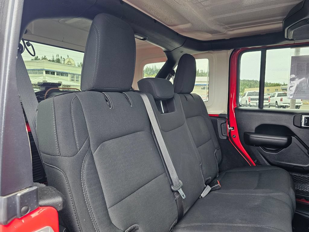 Used 2021 Jeep Wrangler Unlimited Sport AWD/4WD image 13