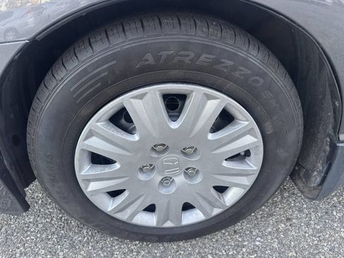 Used 2009 Honda Civic DX-VP image 10