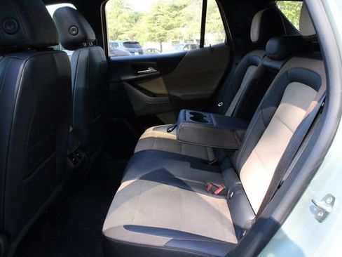 Used 2026 Chevrolet Equinox ACTIV w/ Safety and Technology Package FWD image 8