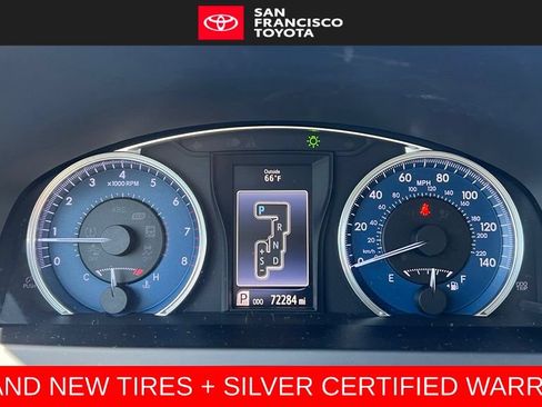 Certified 2017 Toyota Camry LE FWD image 29