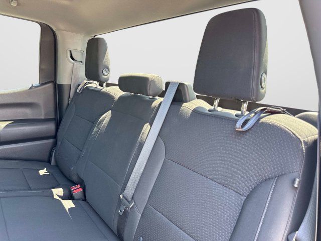 Used 2021 Chevrolet Silverado 1500 Custom w/ LPO, Dark Essentials Package AWD/4WD image 15