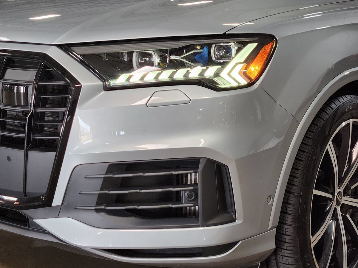 Used 2023 Audi Q7 3.0T Prestige AWD/4WD image 13