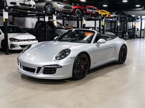 Used 2015 Porsche 911 Carrera GTS RWD image 14