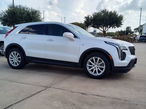 Used 2020 Cadillac XT4 Luxury FWD image 13
