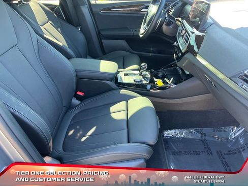 Used 2024 BMW X3 sDrive30i w/ Premium Package w/ZPA image 19