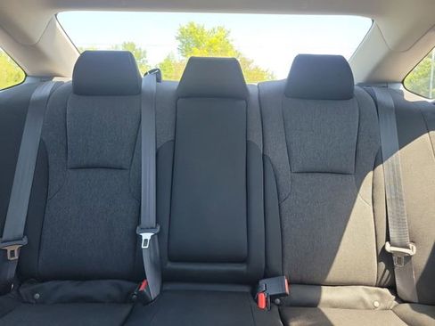Used 2024 Honda Accord EX image 21