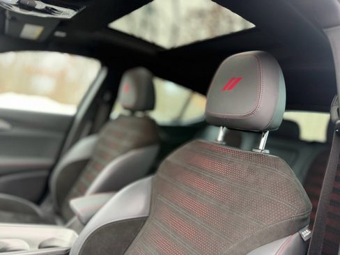 Used 2024 Dodge Hornet R/T Plus w/ Track Pack image 16