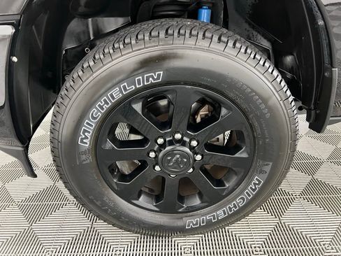 Used 2022 RAM 2500 Big Horn w/ Level C Equiment Group image 10