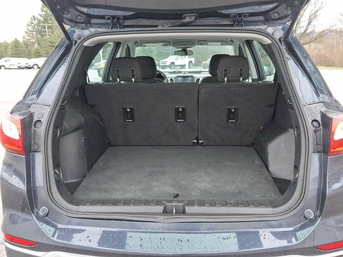 Used 2018 Chevrolet Equinox LS image 32