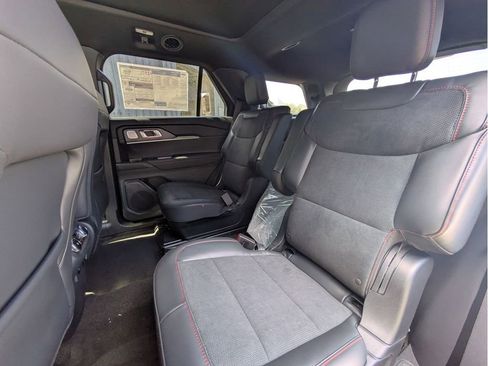 New 2026 Ford Explorer ST RWD image 26