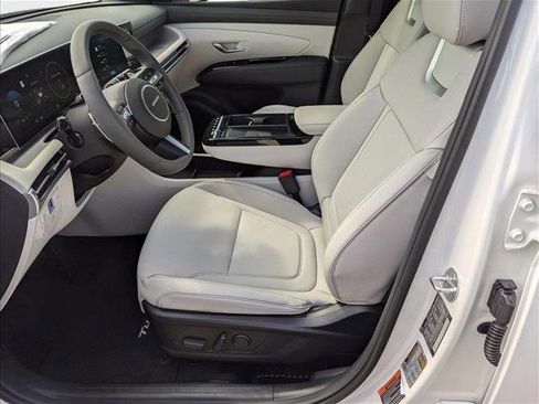 New 2025 Hyundai Tucson Limited FWD image 4