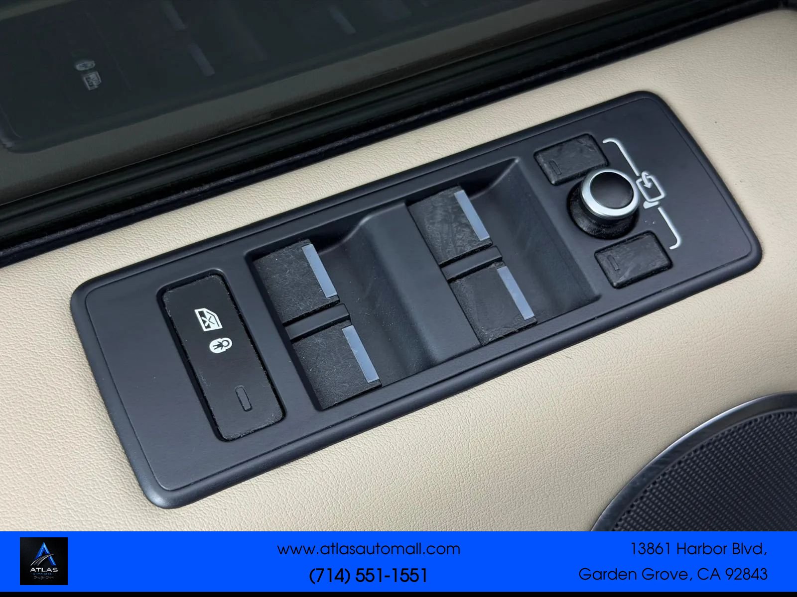 Used 2014 Land Rover Range Rover Sport HSE AWD/4WD image 28