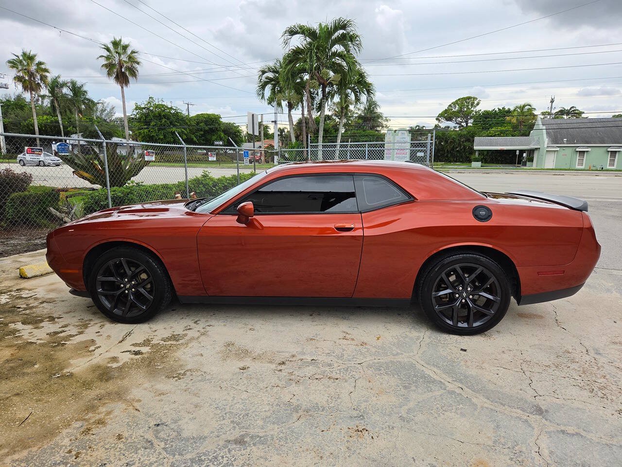 Used 2022 Dodge Challenger SXT w/ Blacktop Package RWD image 8