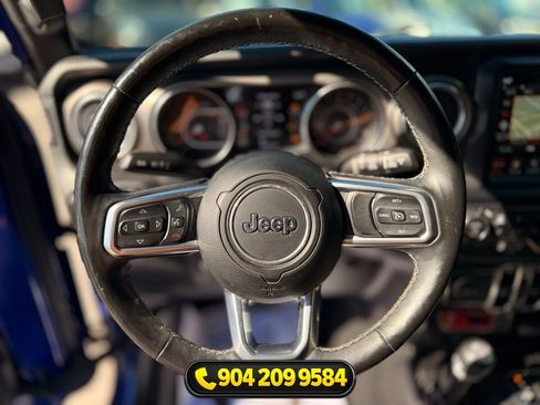 Used 2019 Jeep Wrangler Unlimited Rubicon AWD/4WD image 16