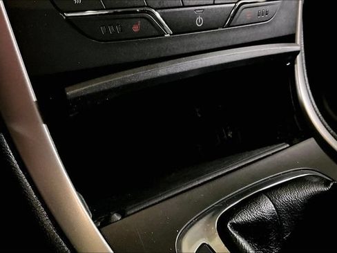 Used 2015 Ford Edge SEL w/ Equipment Group 201A AWD/4WD image 24