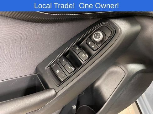 Used 2022 Subaru Crosstrek 2.0i Premium AWD/4WD image 19