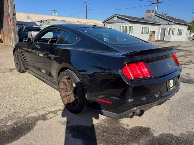 Used 2017 Ford Mustang Shelby GT350 w/ Electronics Package RWD image 7