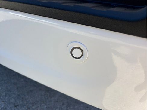 Used 2022 Ford F150 XLT w/ Equipment Group 302A High image 15